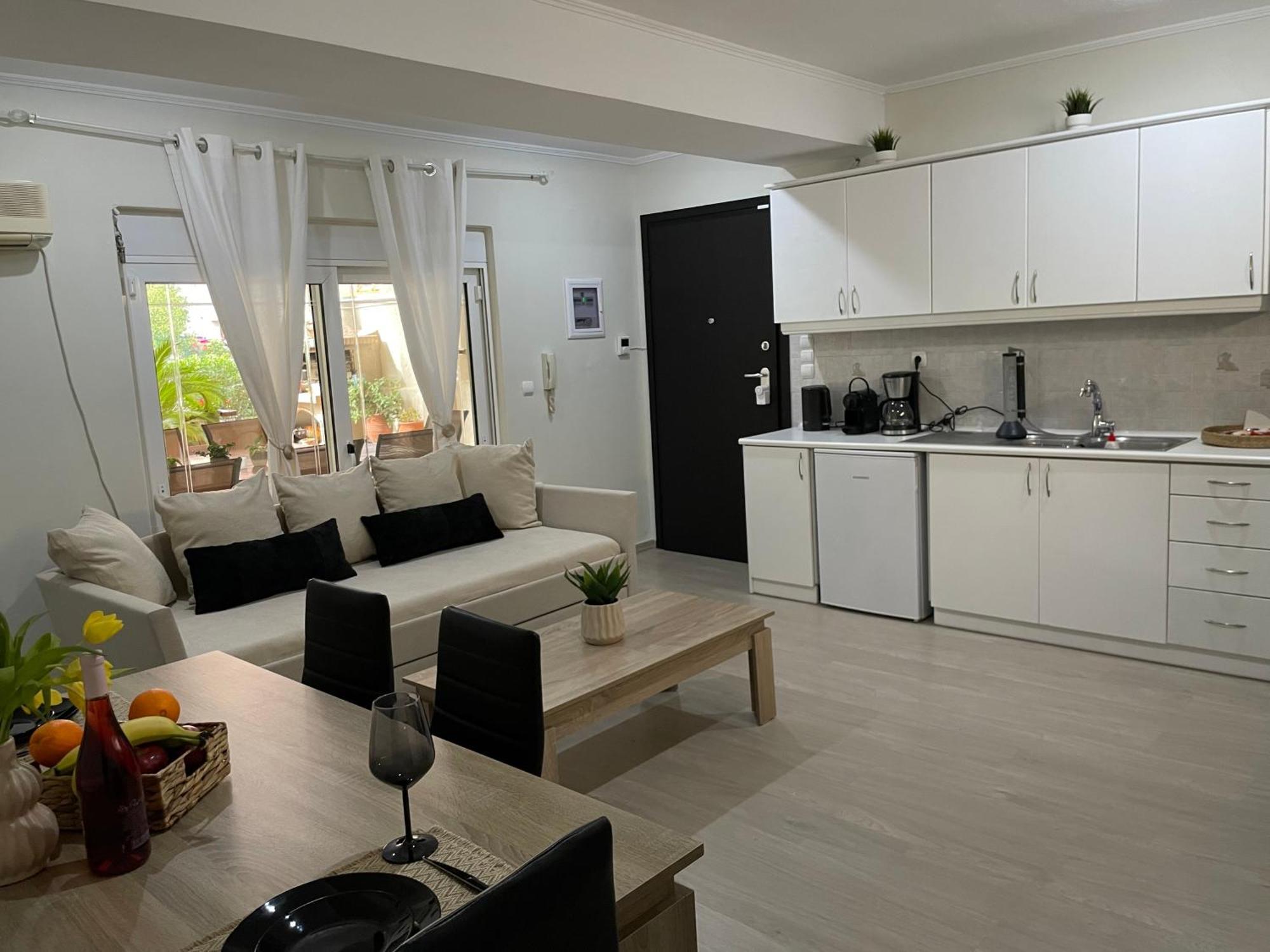 Triptolemus Stay Inn Elefsína Exteriér fotografie